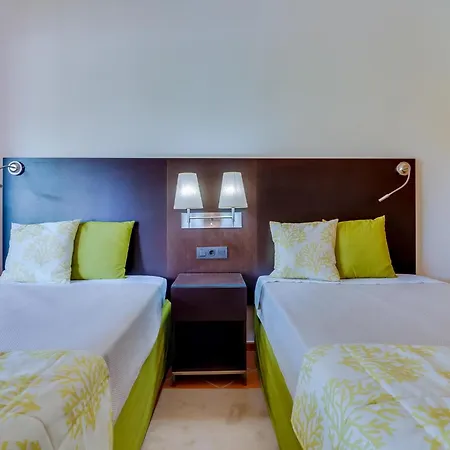 Al - Sol Adaptado Apartment