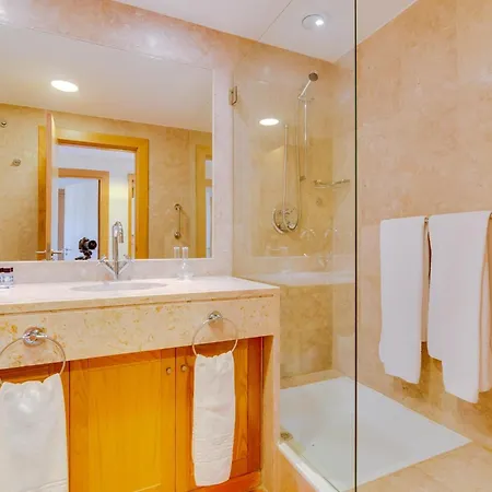 Al - Sol Adaptado Vilamoura