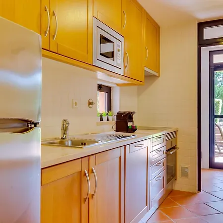 Al - Sol Adaptado Vilamoura